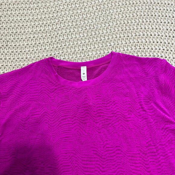 Pink lululemon top lululemon nwt - Picture 3 of 4